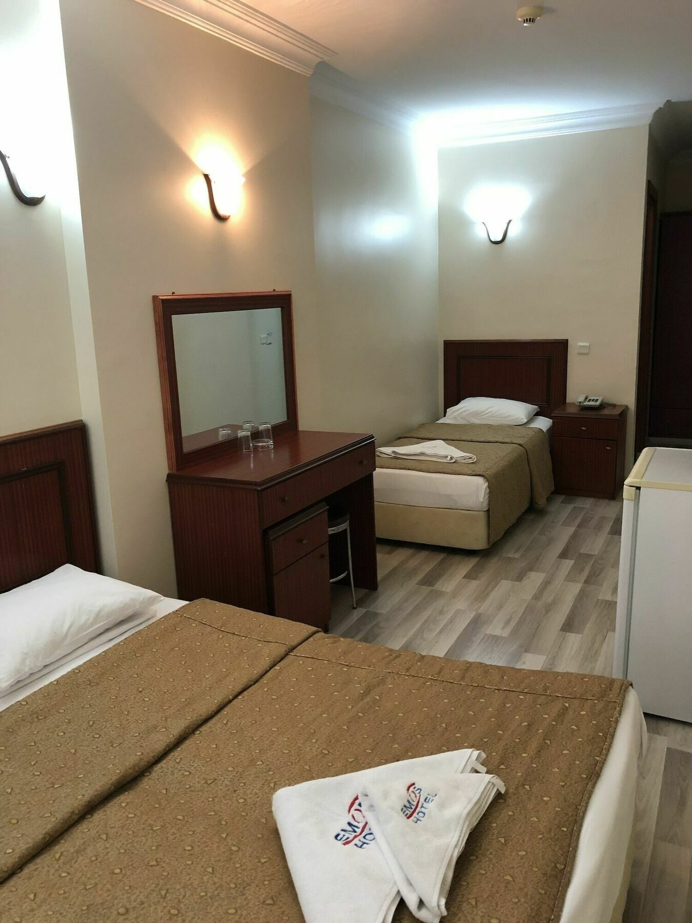 Emos Hotel İstanbul Dış mekan fotoğraf
